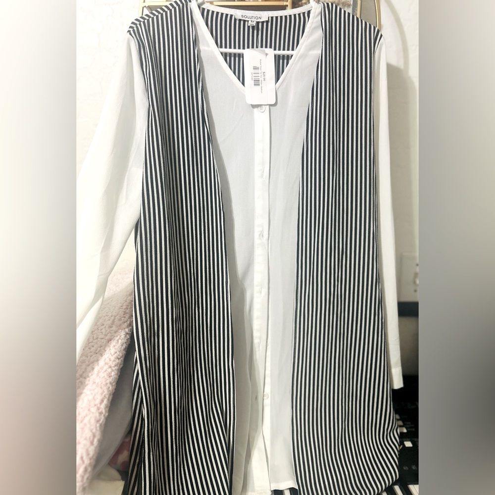 Stripe Blouse •|Open to Trade|•